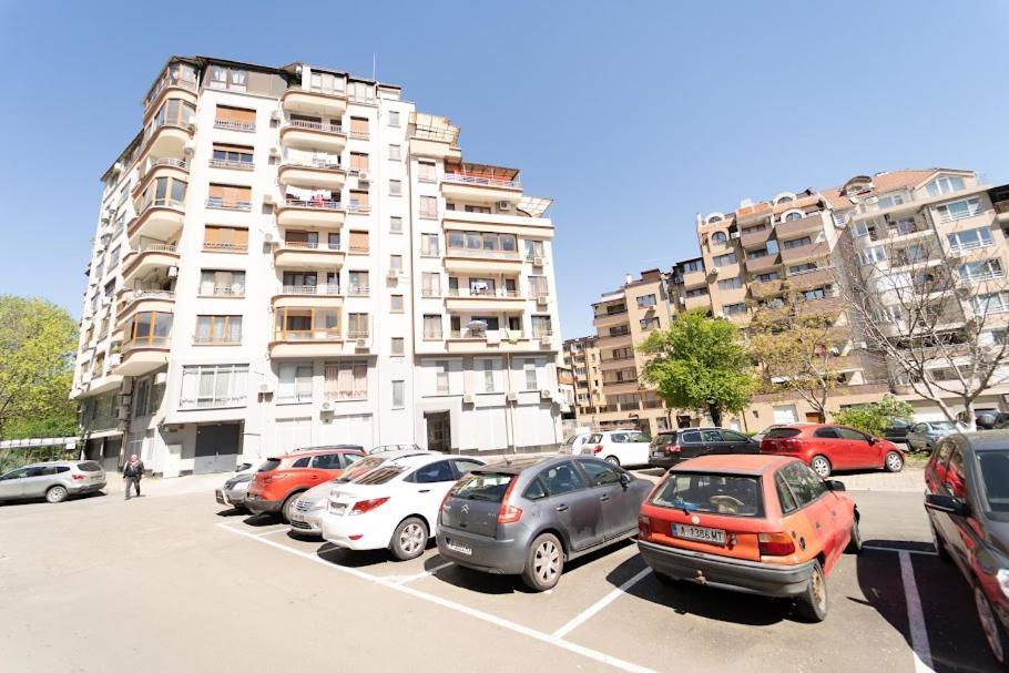 Апартамент За Гости Уют Burgas Exterior photo